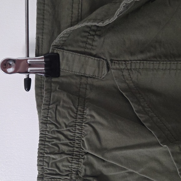 Old Navy Olive Wide Leg Pants - Picture 4 of 6